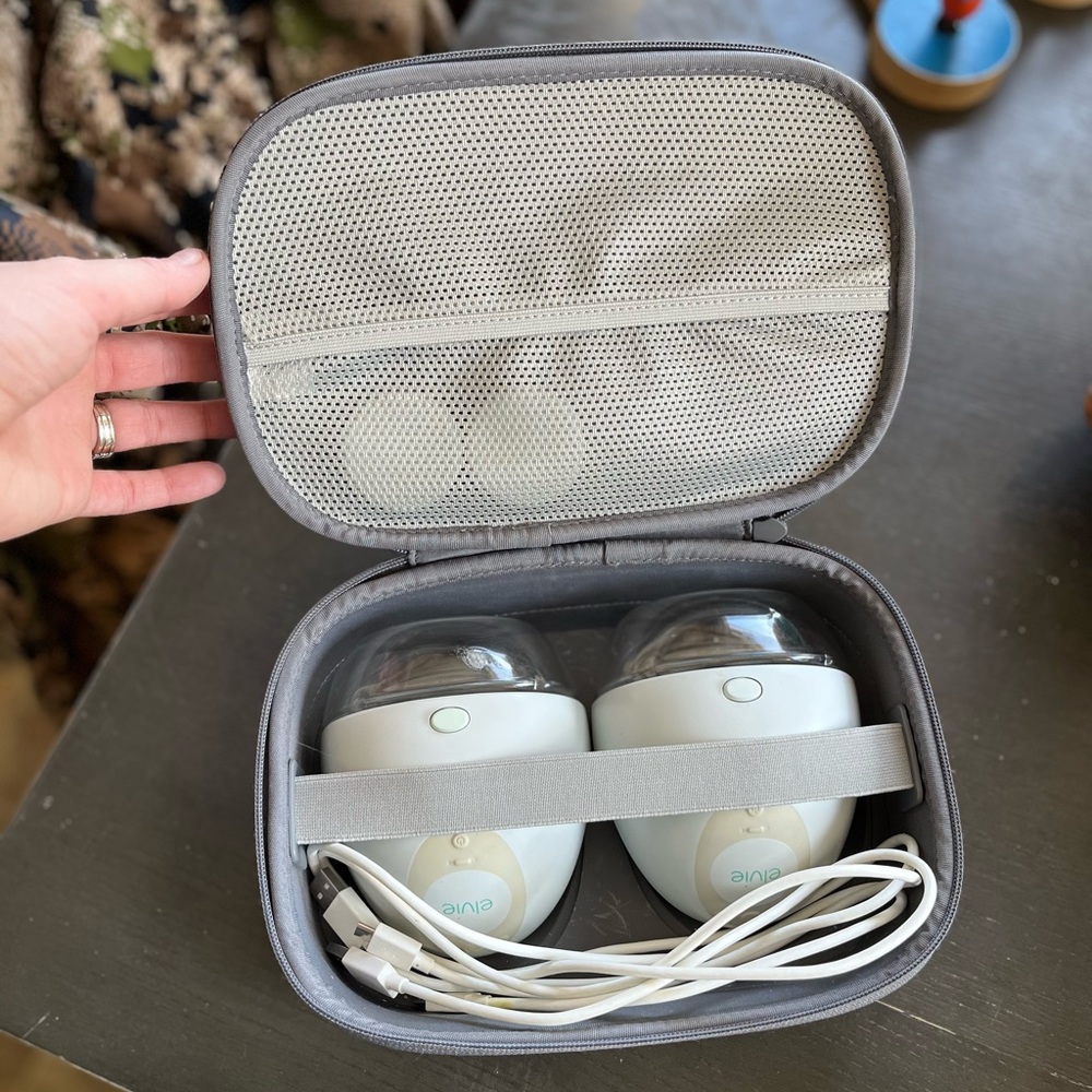 Elvie Hands Free Pumps w/ Case & Parts